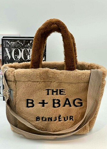 The BBAG bonjeur pelus askılı çanta 