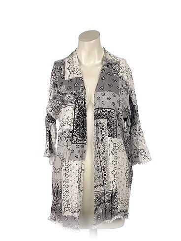 PreLoved Kimono %70 İndirimli.