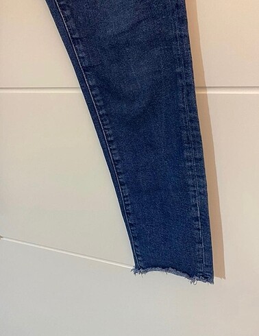 27 Beden Mavi jeans