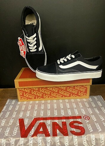 İthal Kutulu Etiketli Vans