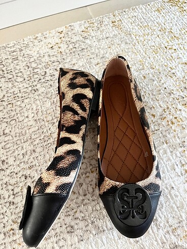 Zara İnna babet
