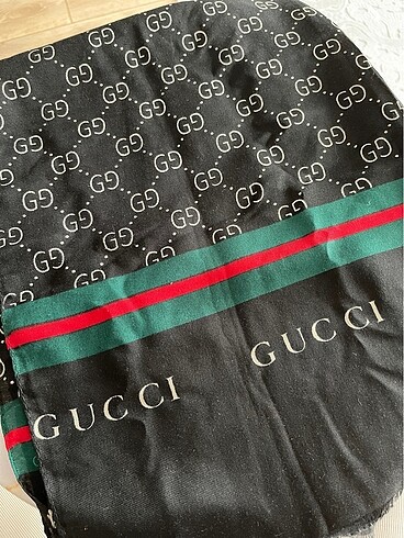 Gucci siyah pamuklu şal