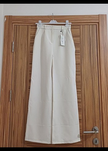 32 Beden Trendyolmilla Pantolon
