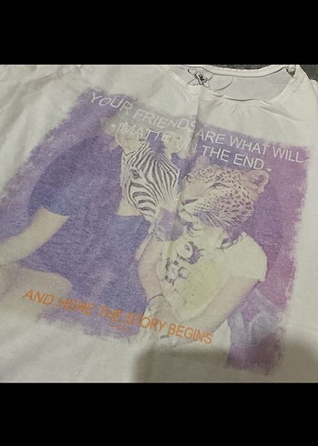 Kadın Beyaz Baskılı Kısa Kollu Tişört - Görsel 2