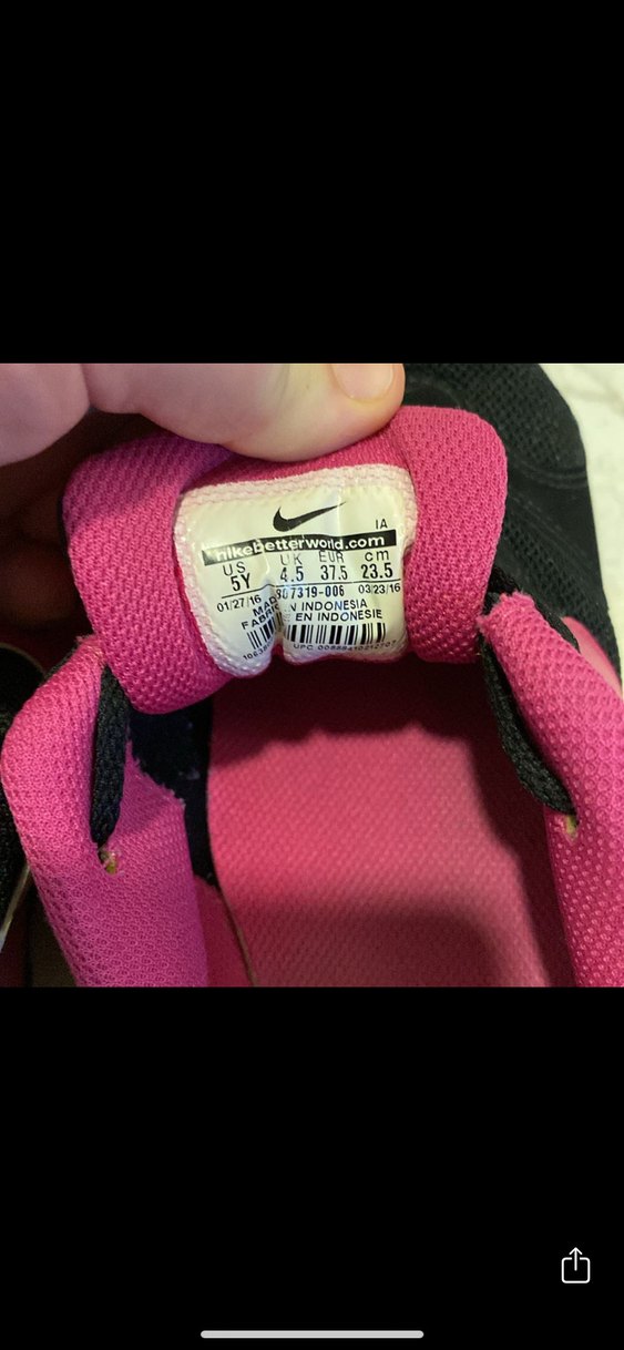 Siyah-Pembe Bağcıklı Kadın Spor Ayakkabı - Görsel 4