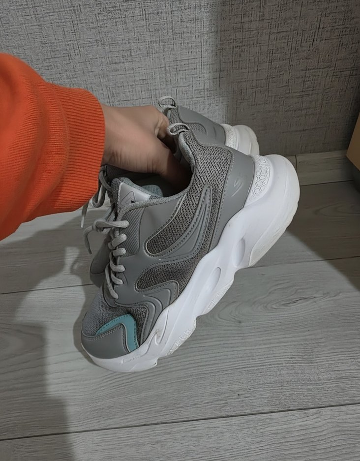 Gri Bağcıklı Kadın Spor Ayakkabı - Görsel 2