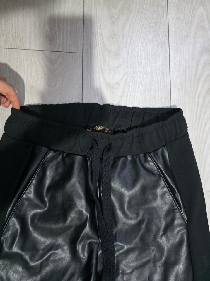 Siyah Kemerli Deri Kadın Pantolon - Görsel 3