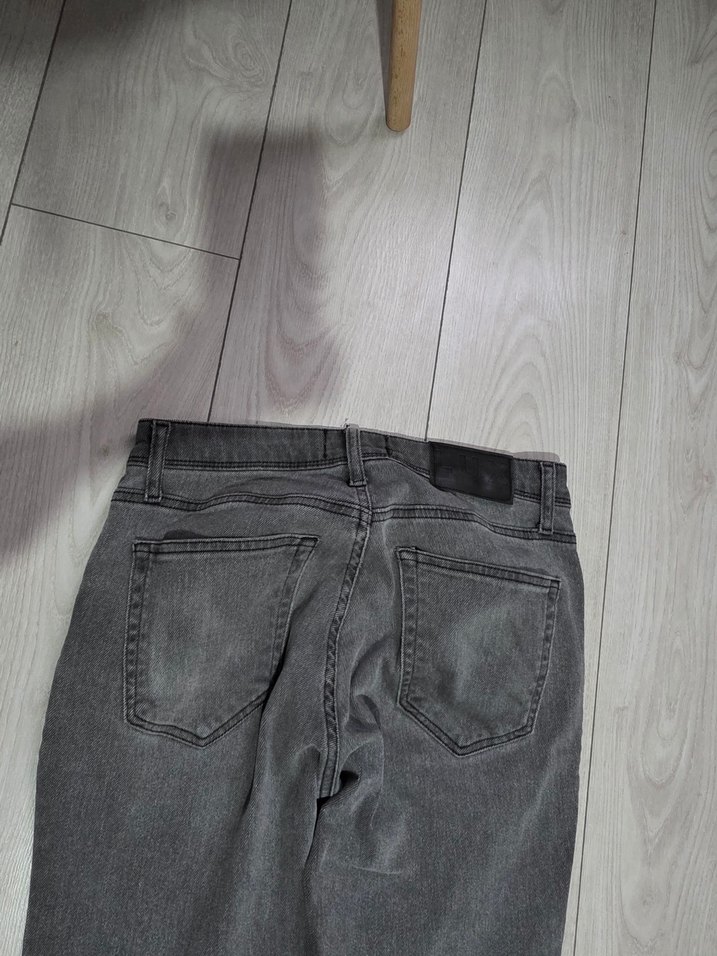 Gri Regular Fit Erkek Denim Pantolon - Görsel 3