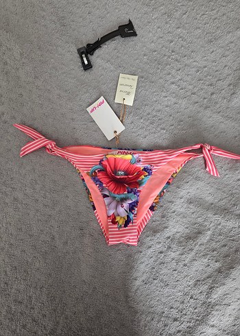 Pop&Pink ürünü