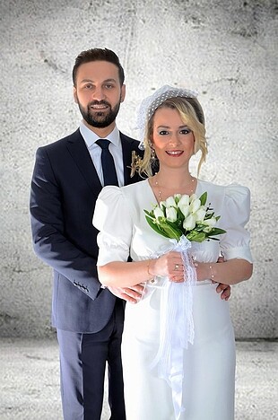 NİKAH ELBİSESİ - DIŞ ÇEKİM ELBİSESİ ŞAPKAYLA VERİLECEKTİR