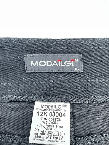 36 Beden siyah Renk Modailgi Midi Etek %70 İndirimli.