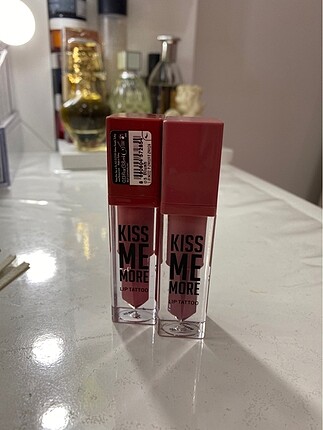 Flormar kiss me more 05-06 ruj