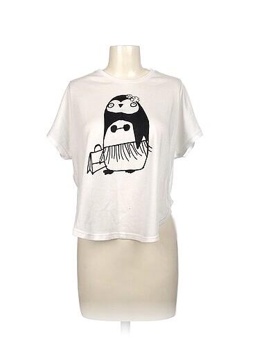 Diğer T-shirt %70 İndirimli.