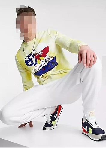 ASOS DISNEY M BEDEN SWEATSHIRT