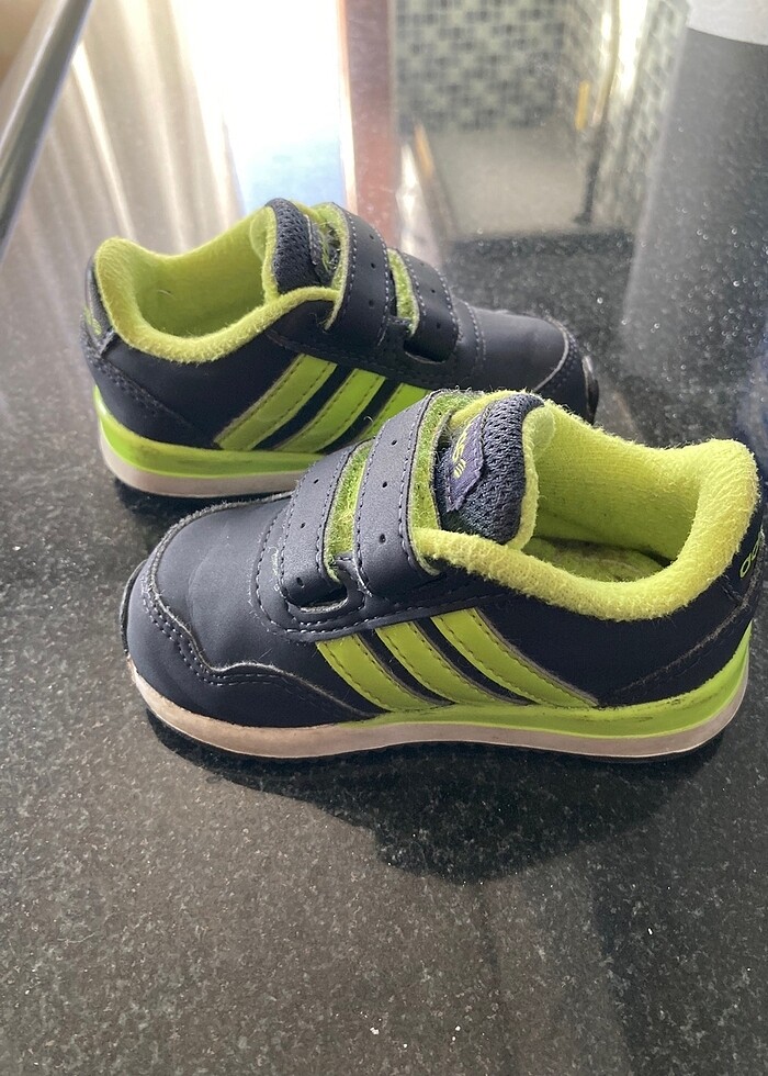 Adidas ayakkabı - Görsel 2