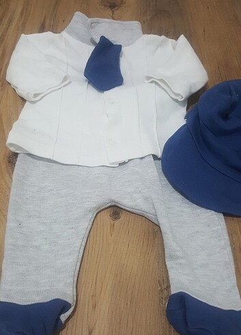 0~3ay Kasketli Ben hediyeyle 2 sart takim - Görsel 3