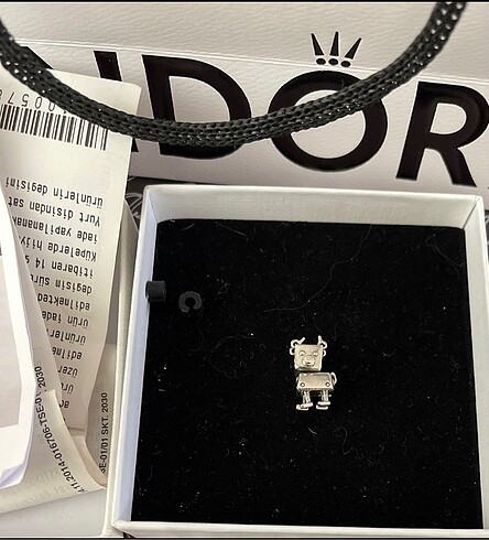 Pandora Bobby Bot/Robot Köpek Charm