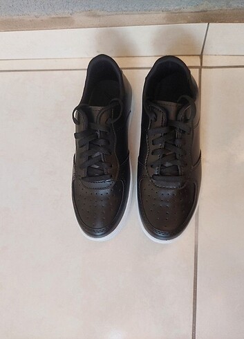 38 Beden siyah Renk Sneaker Ayakkabı