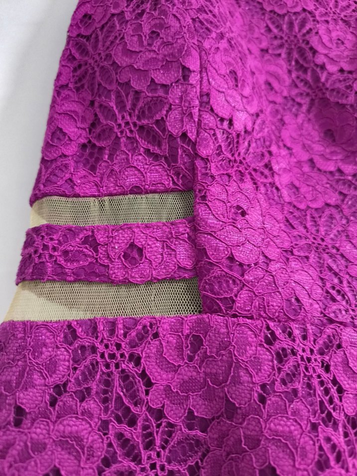 Mor Dantel İşlemeli Midi Elbise - Görsel 2