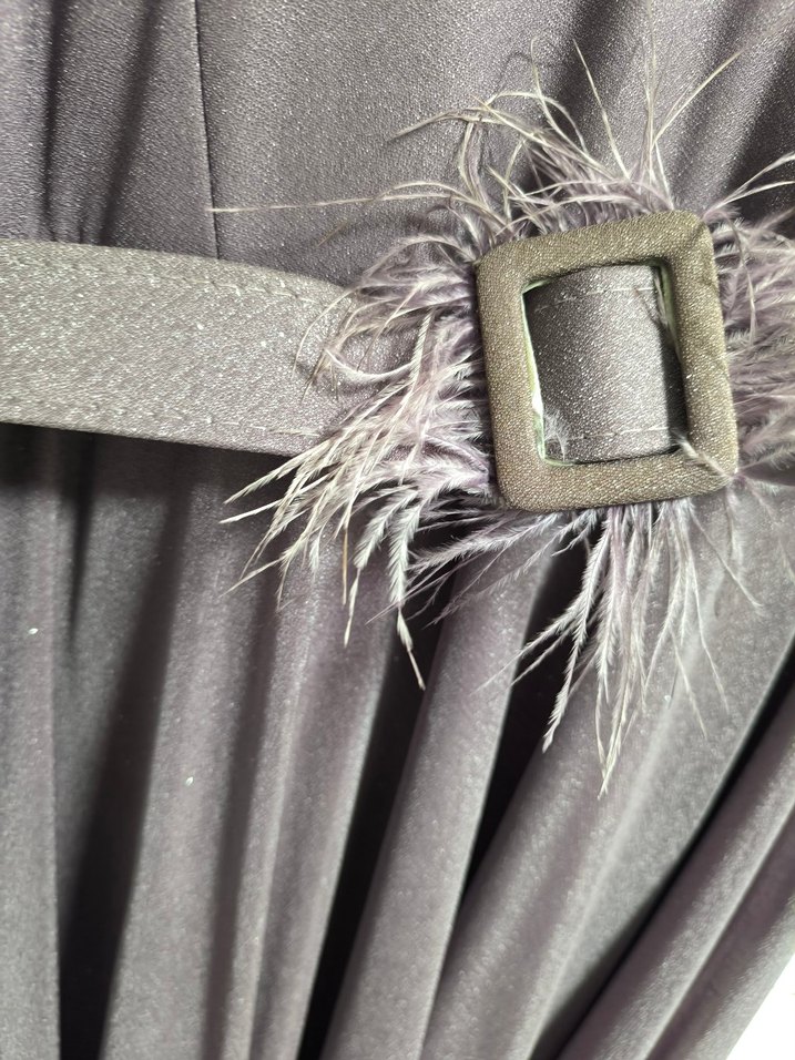 Gri Uzun Kadın Abiye Elbise Tüy Detaylı - Görsel 2