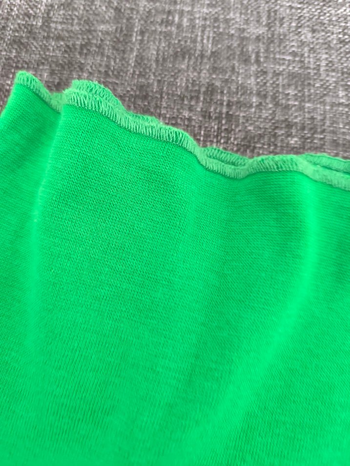 Parlak Yeşil kadın crop - Görsel 4