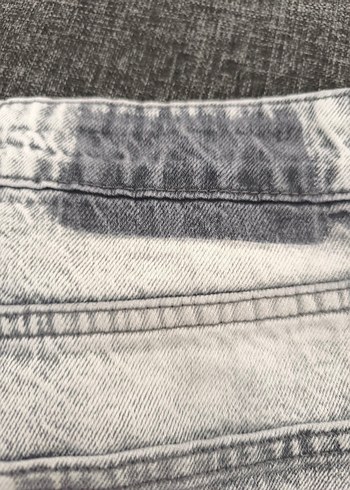 Gri Düğmeli Geniş Kesim Kadın Kot Pantolon - Görsel 5