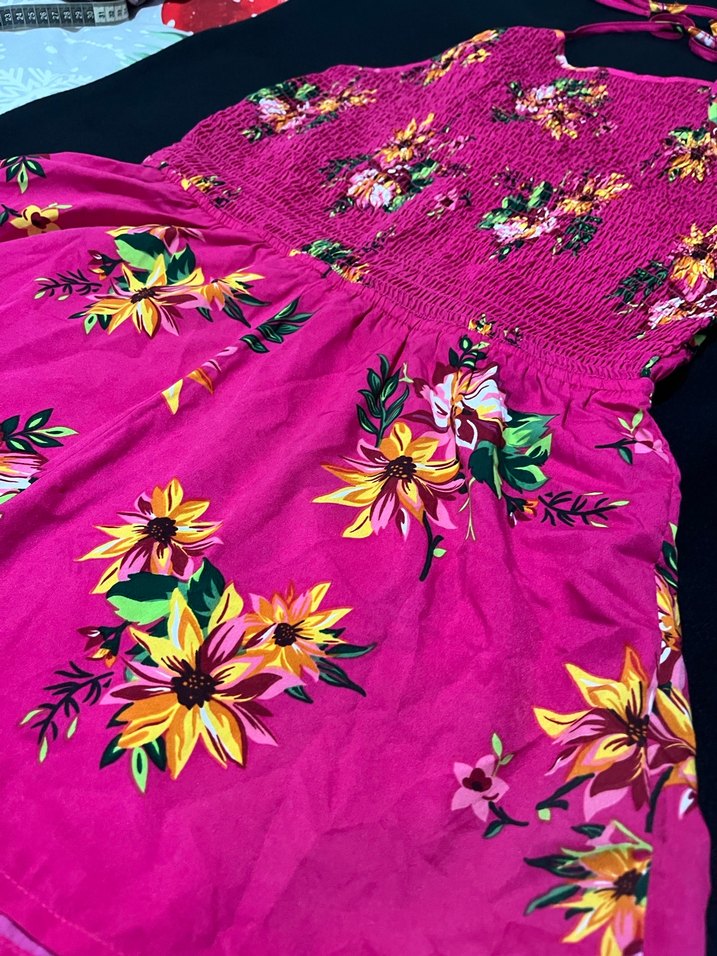 Pembe Çiçek Desenli Straplez Kadın Tulum - Görsel 5