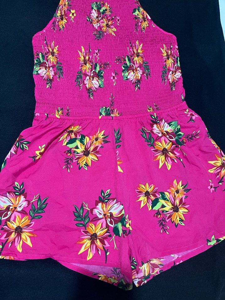 Pembe Çiçek Desenli Straplez Kadın Tulum - Görsel 4