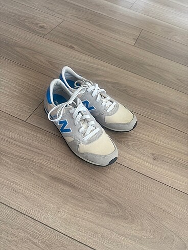 Hiç giyilmedi new balance marka spor ayakkabı