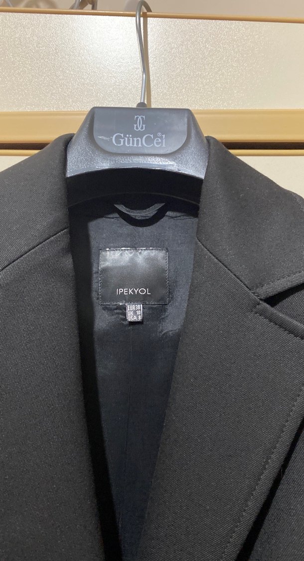 Siyah Düğmeli Kadın Ofis Blazeri - Görsel 4