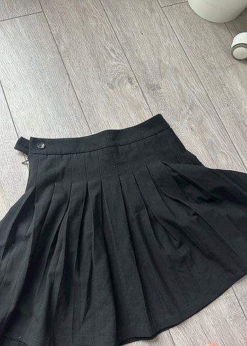 xs Beden Defacto Siyah Pilili Midi Mini Etek