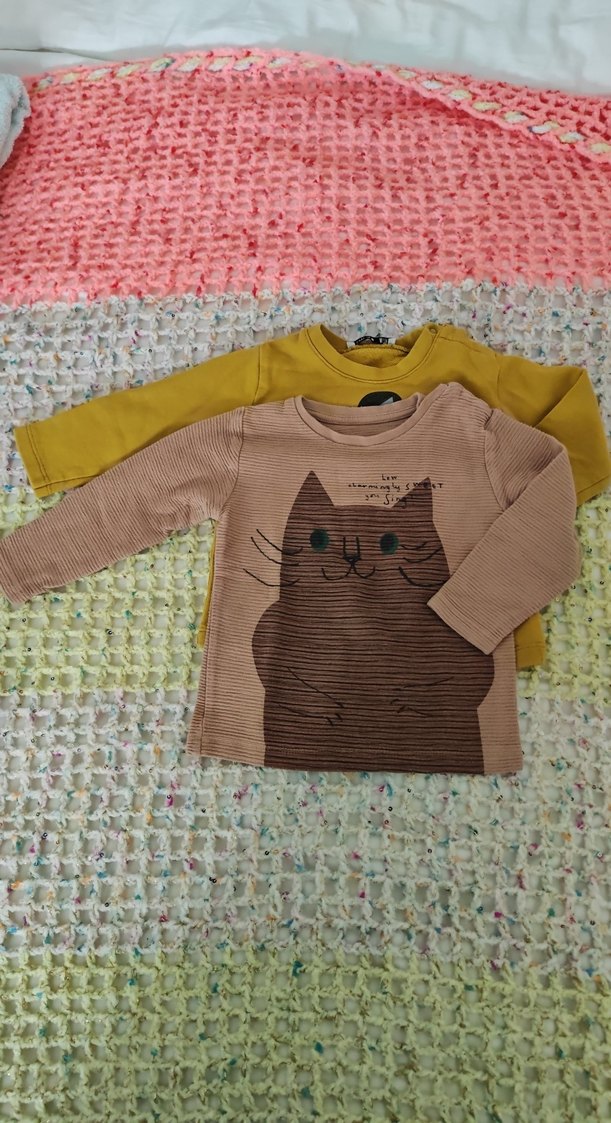 Sarı Baskılı Erkek Çocuk Sweatshirt 12 adet - Görsel 4