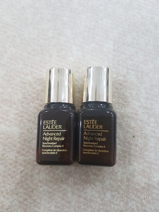 estee lauder serum 