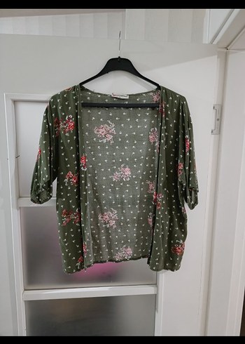 Düğmesiz Kısa Kollu Yeşil Bohem Kadın Kimono