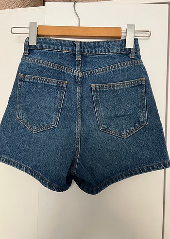 Düğmeli Koyu Mavi Mini Denim Şort - Görsel 2