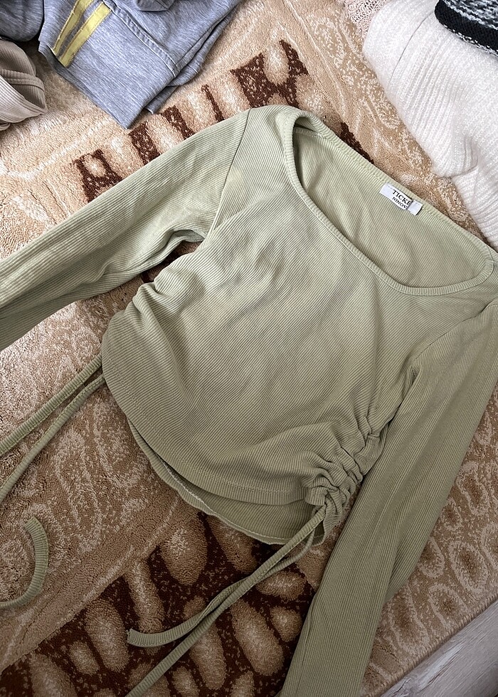 Yeşil bluz - Görsel 3