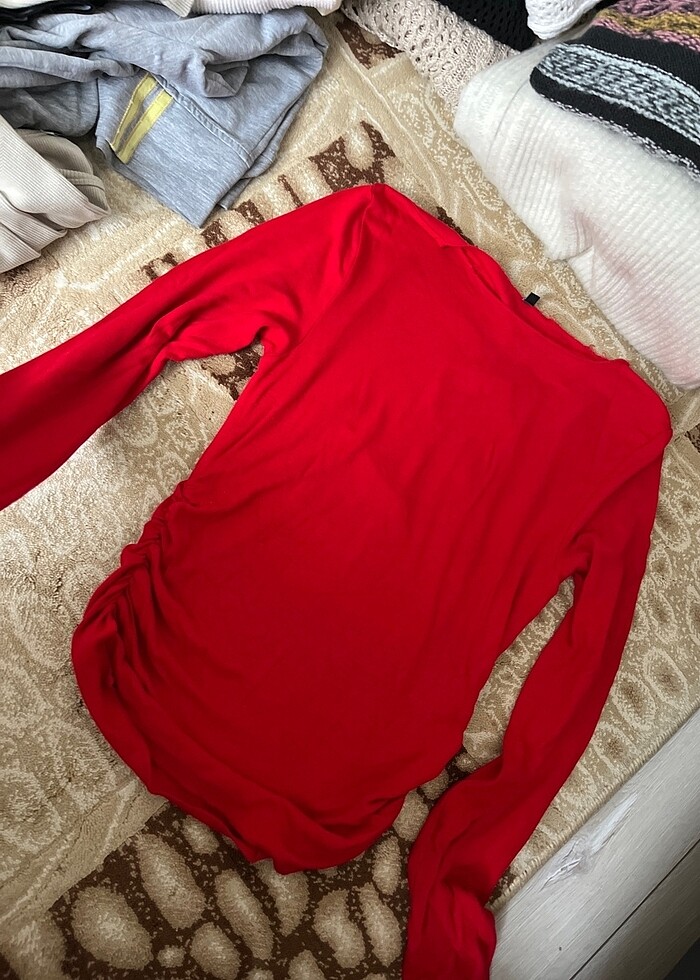 Kırmızı bluz - Görsel 3
