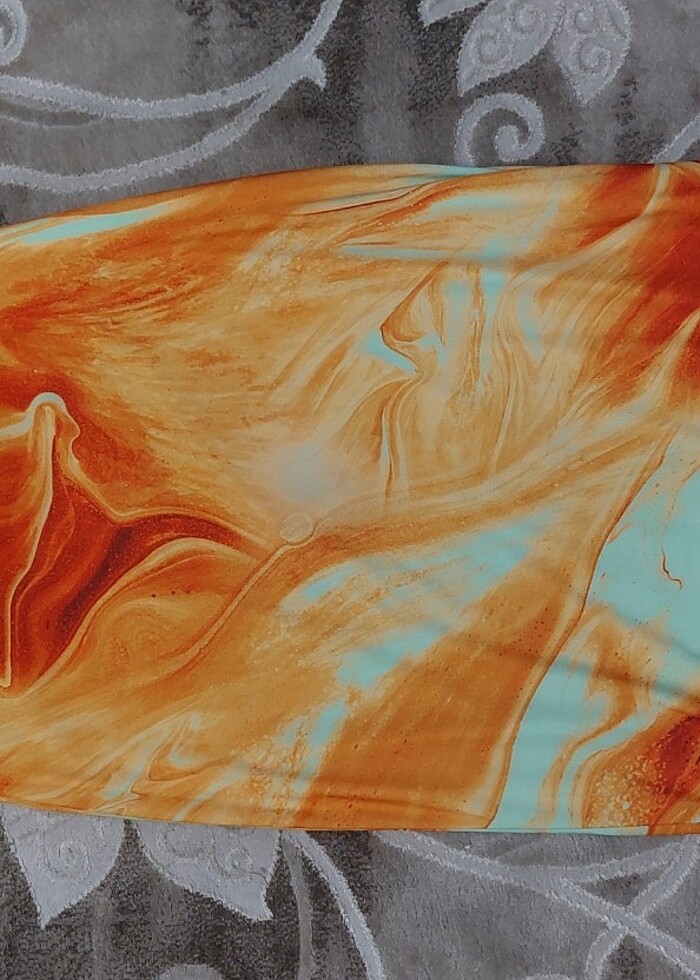 ETİKETİ ÜZERİNDE ELBİSE - Görsel 3