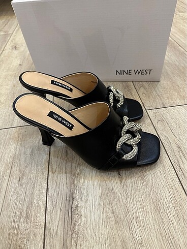 Nine West Kadın terlik