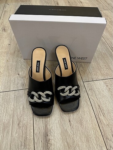 Nine West Kadın terlik