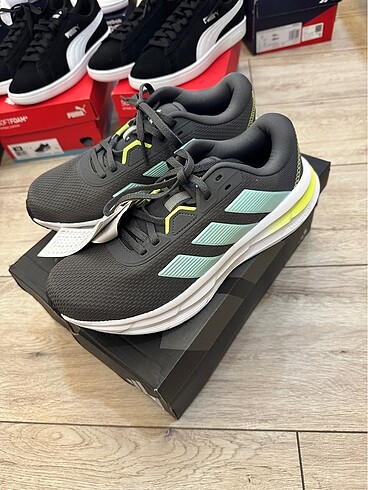 Adidas bayan ayakkabı