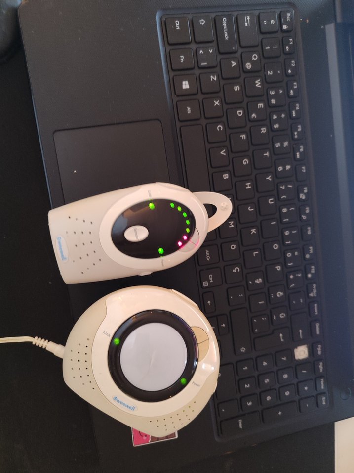 weewell Beyaz Bebek Telsizi ve Monitörü - Görsel 2