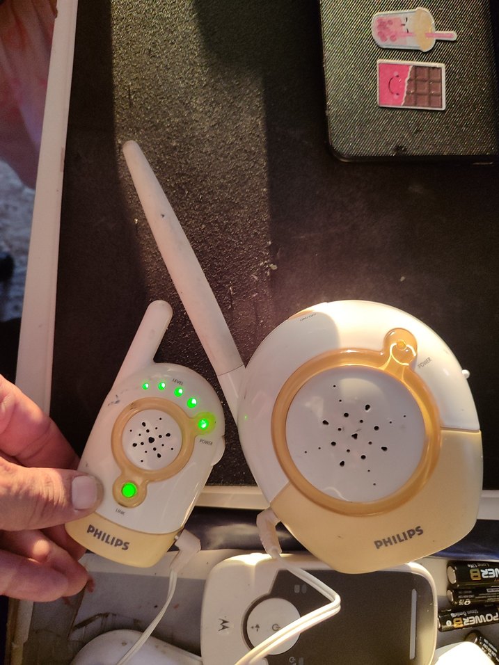 Philips Beyaz Bebek Monitörü ve Kamera - Görsel 4