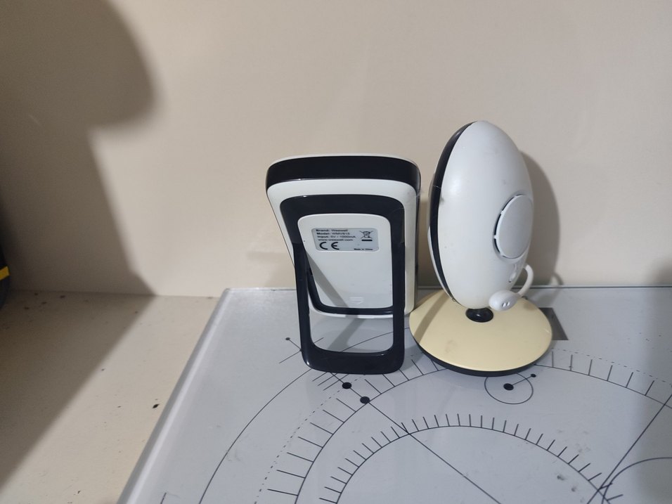 weewell Beyaz Bebek Monitörü ve Kamerası - Görsel 2