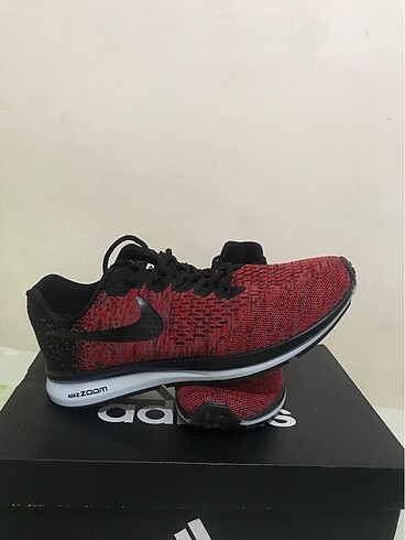 Nike Zoom Yürüyüş Ayakkabısı 42 Numara