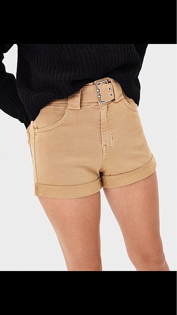 Bershka Bershka kemerli Mini Jean Şort