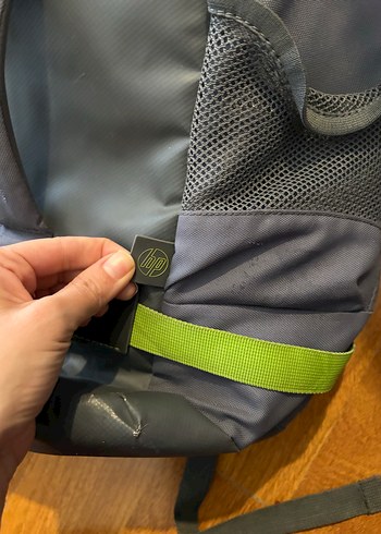 HP Yeşil Detaylı Gri Kadın Laptop Çantası - Görsel 3