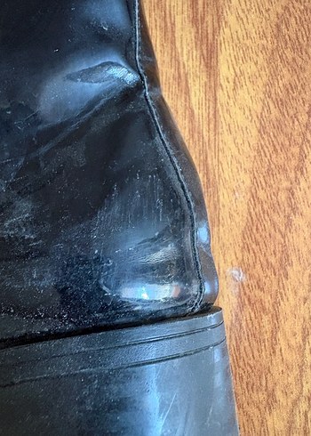 Siyah Rugan Tokalı Blok Topuklu Goth Bot - Görsel 7