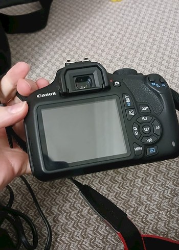 Canon EOS 1200D Dijital Fotoğraf Makinesi - Görsel 4