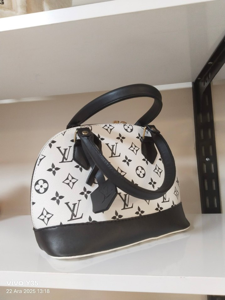 Kadın Beyaz Baskılı Omuz Çantası - Görsel 2